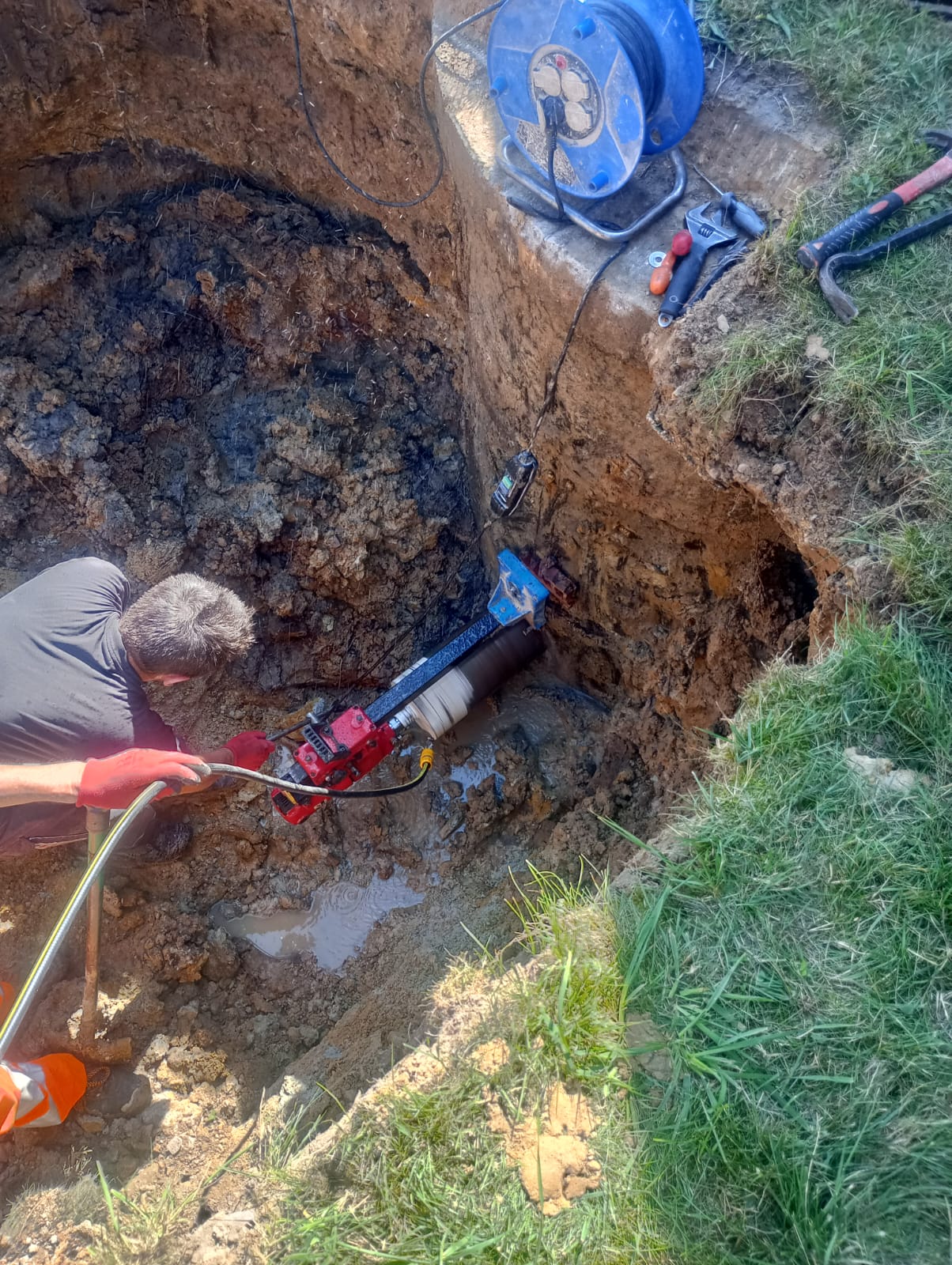 Przyłącza wod-kan - profesjonalne wykonanie